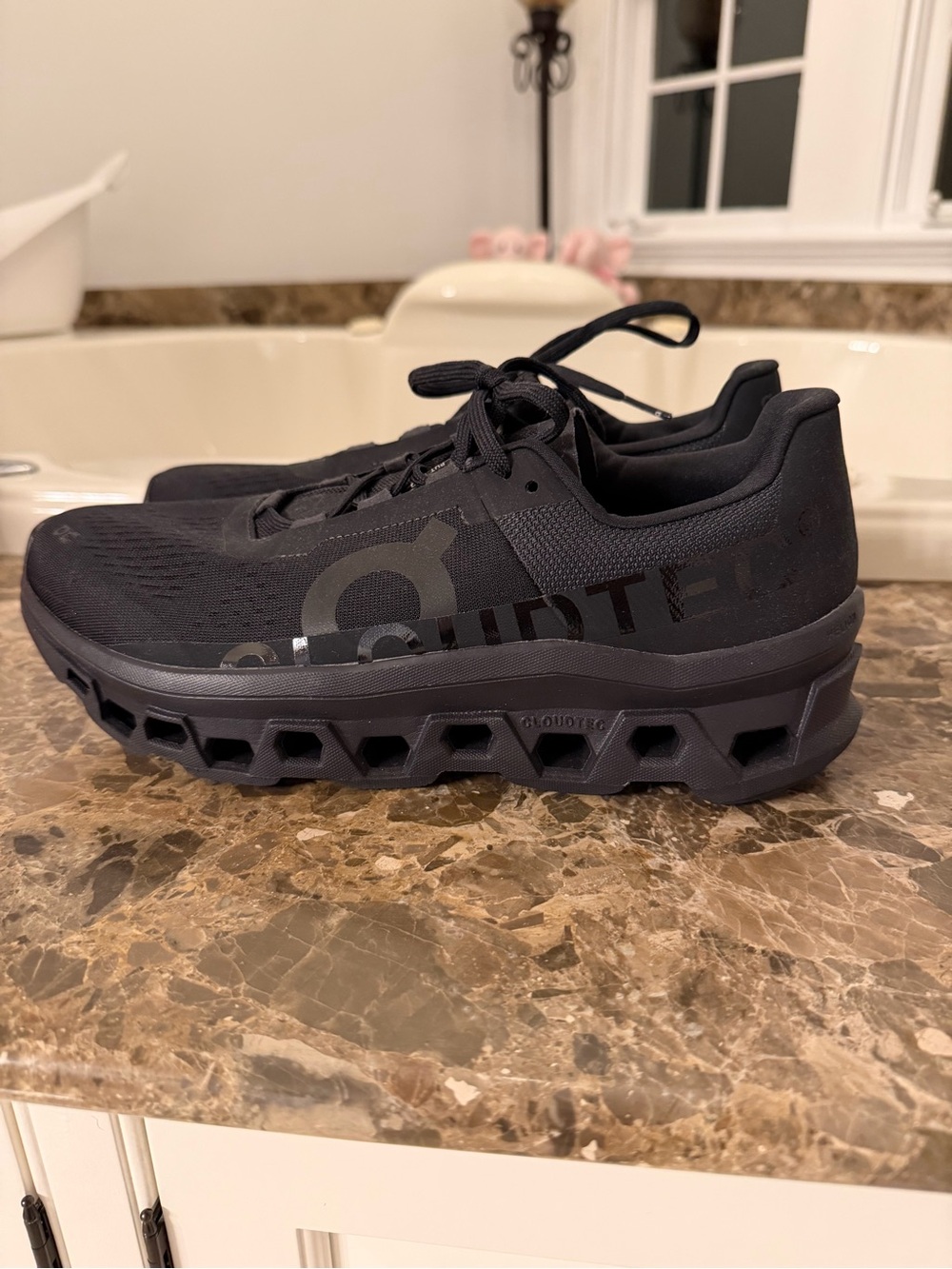 On Running Men's Black Athletic Cloudtec Sneakers